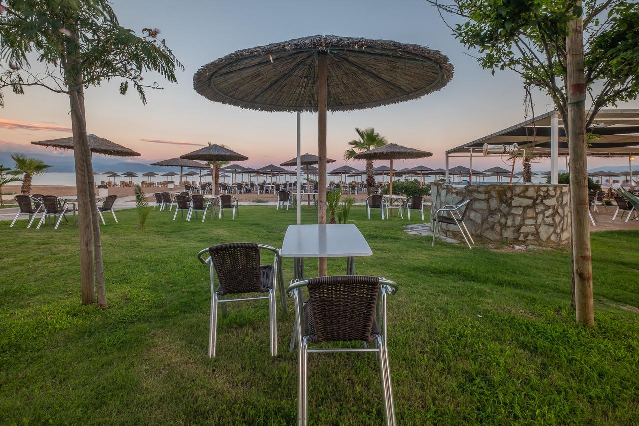 Buka Sandy Beach Messini Exterior photo